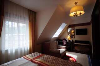 Отель Hotel St. Bruno Гижицко Стандартный двухместный номер с 1 кроватью-10